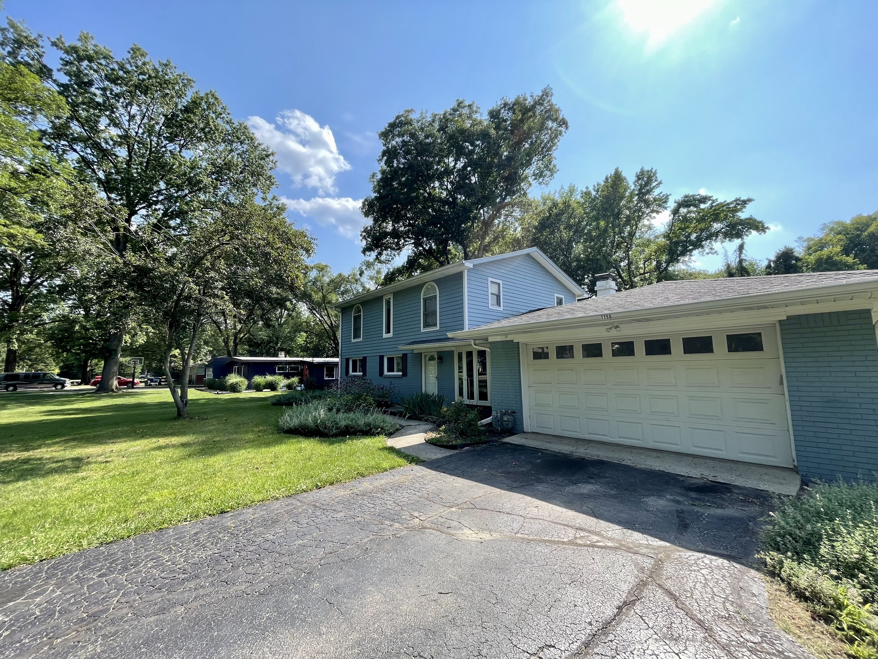7750 Dean Road Indianapolis, IN 46240 - Photo 2 of 29