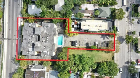 $260,000 | 453 Southwest 2nd Street, Unit 301C, Miami, FL 33130