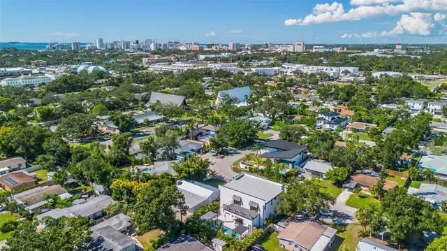 $2,295,000 | 2314 Prospect Street, Sarasota, FL 34239