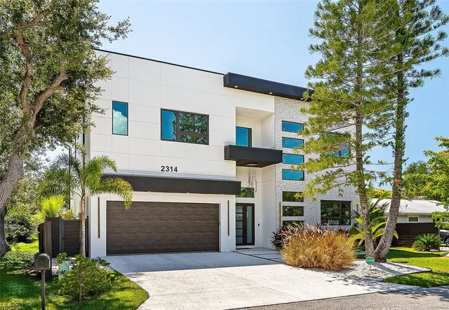 $2,295,000 | 2314 Prospect Street, Sarasota, FL 34239