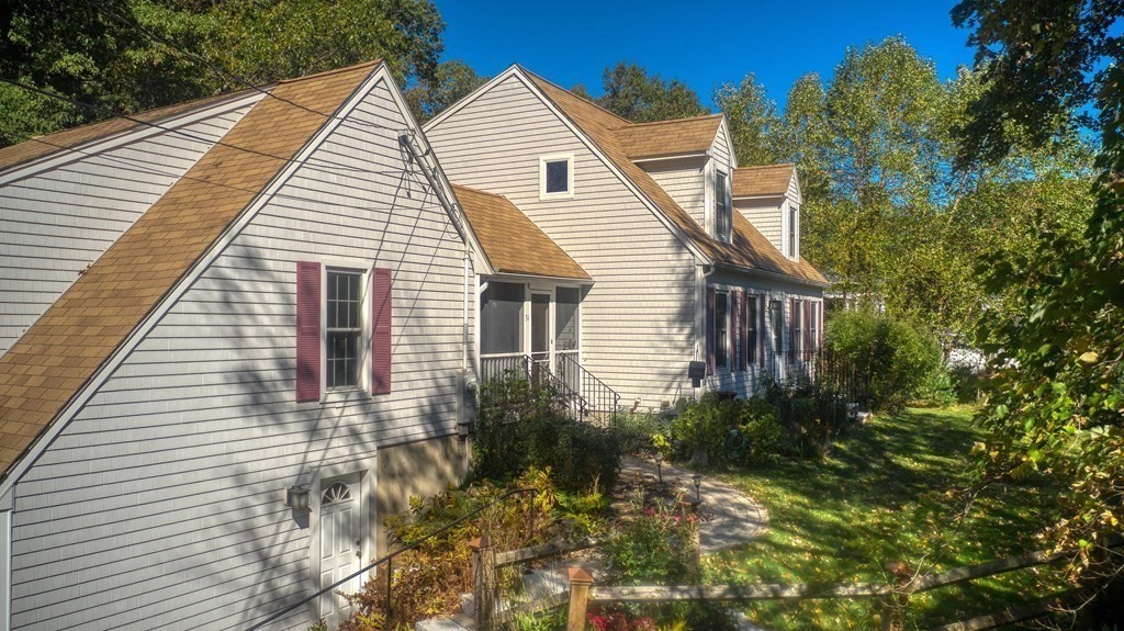 51 Rattlesnake Hill Road Andover, MA 01810 - Photo 5 of 30