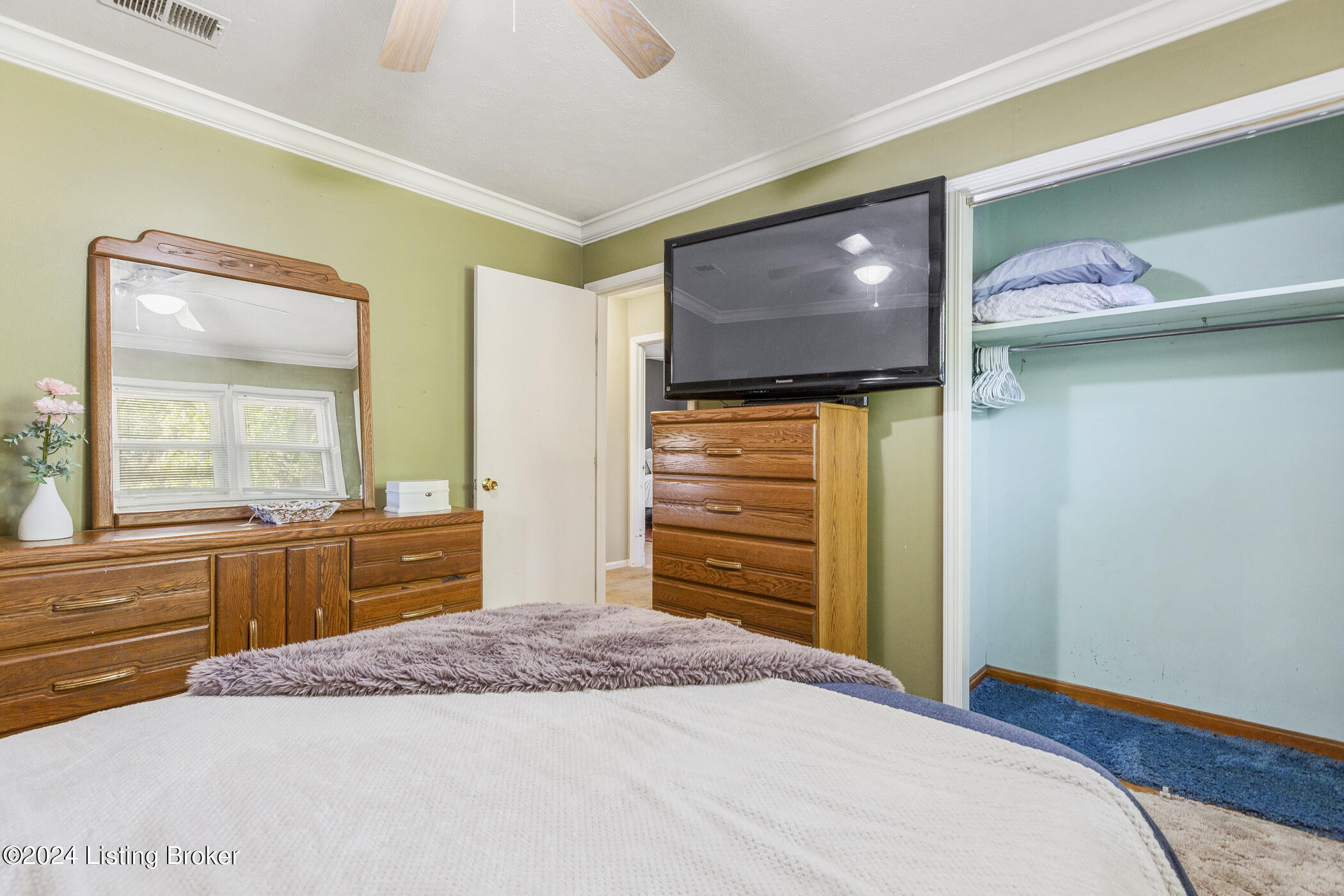 3608 Tarragon Road Louisville, KY 40219 - Photo 24 of 37 40