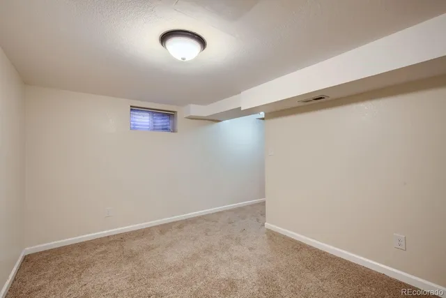 $2,900 | 3183 Vaughn Street, Aurora, CO 80011