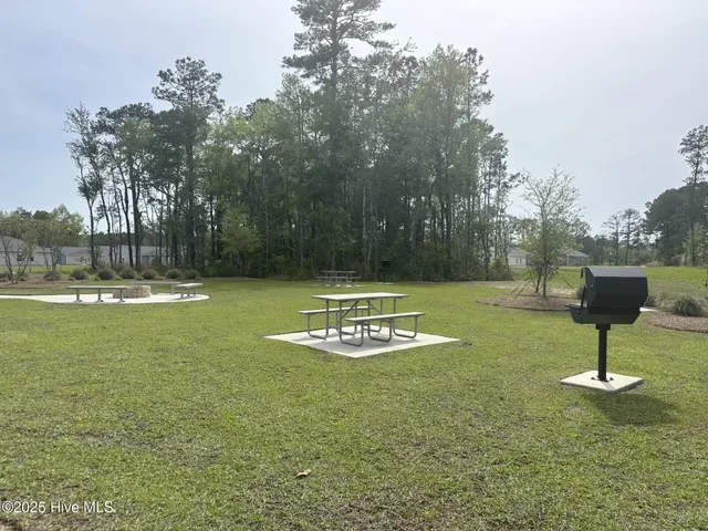 $305,700 | 962 Hillrose Lane Southwest, Unit 2, Ocean Isle Beach, NC 28469