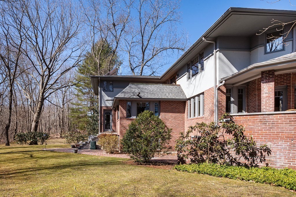 49 Solomon Pierce Road Lexington, MA 02420 - Photo 6 of 30