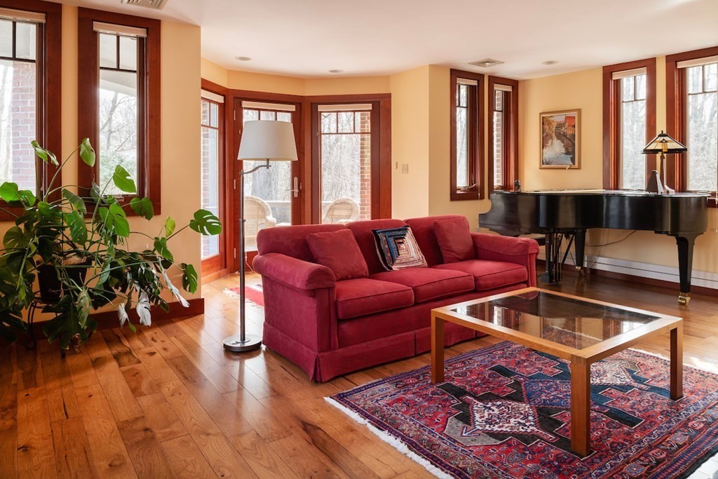 49 Solomon Pierce Road Lexington, MA 02420 - Photo 7 of 30