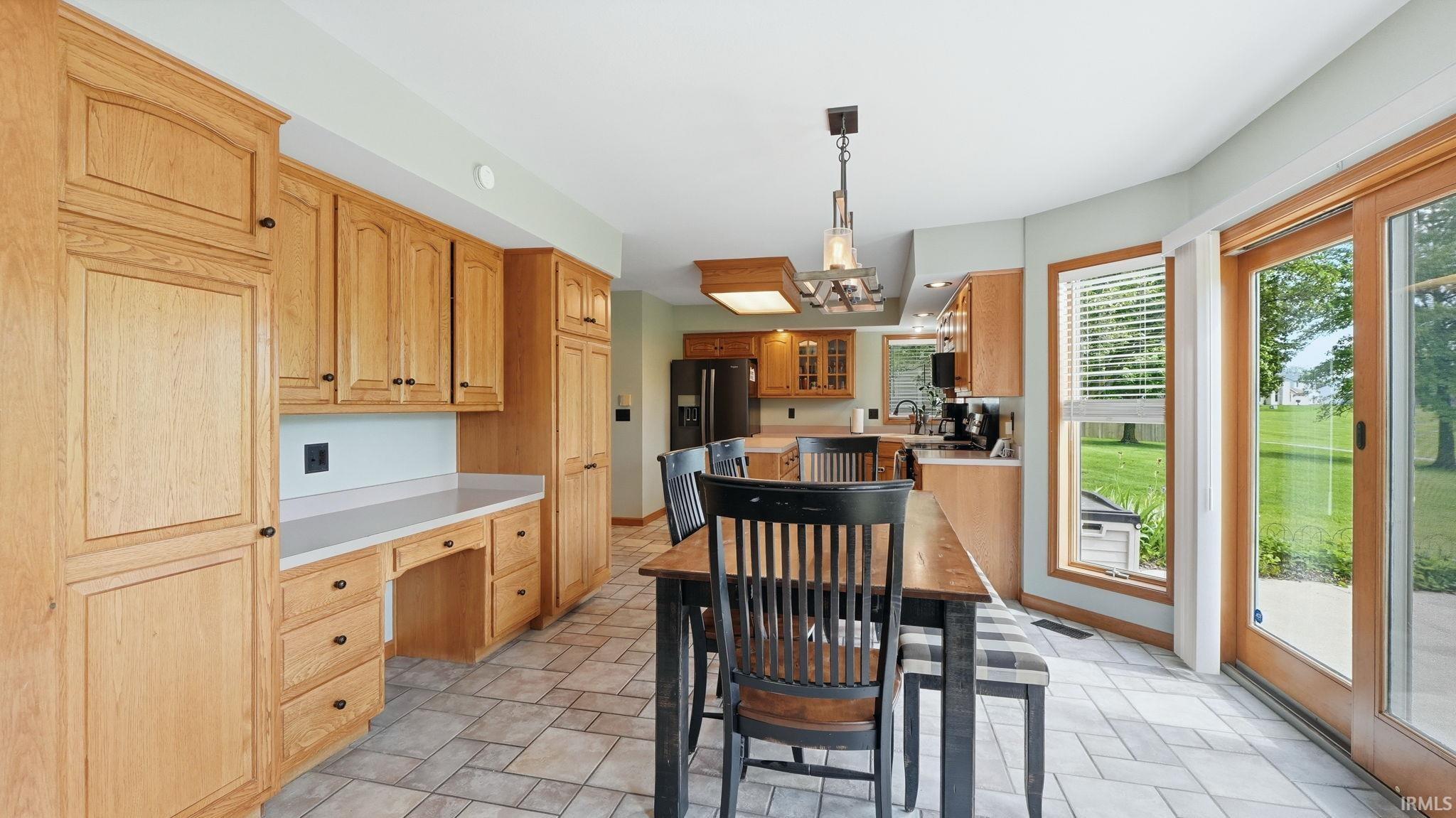 921 Autumn Ridge Lane Fort Wayne, IN 46804 - Photo 11 of 36 Gallery Image 11