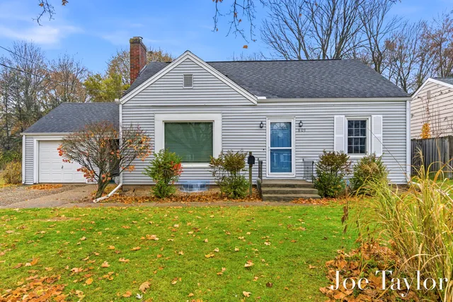$247,000 | 809 Jenks Boulevard, Kalamazoo, MI 49006