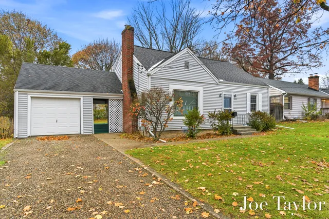 $247,000 | 809 Jenks Boulevard, Kalamazoo, MI 49006