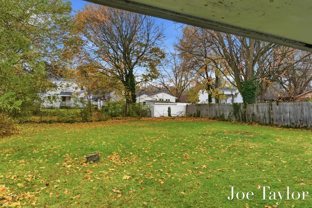 $247,000 | 809 Jenks Boulevard, Kalamazoo, MI 49006