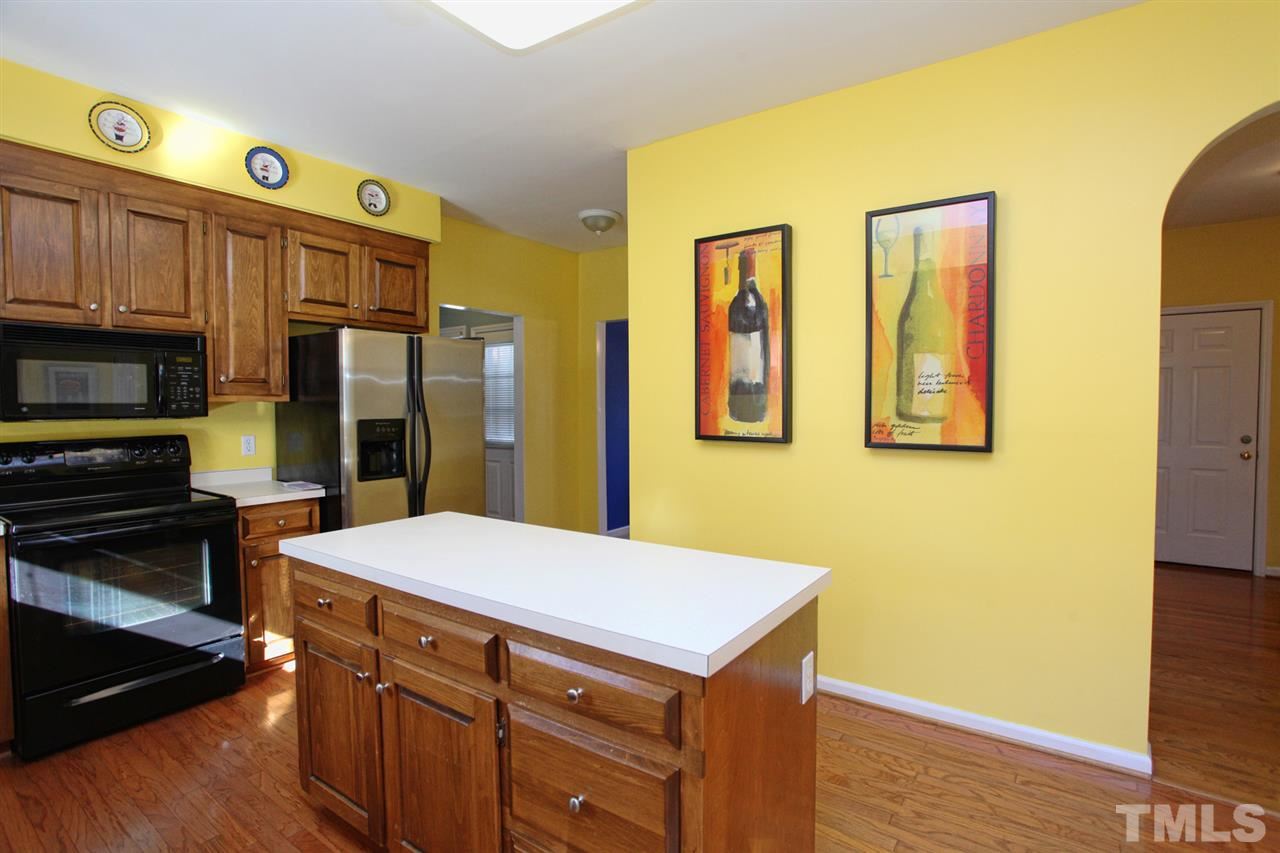 2308 Declaration Drive Raleigh, NC 27615 - Photo 11 of 25