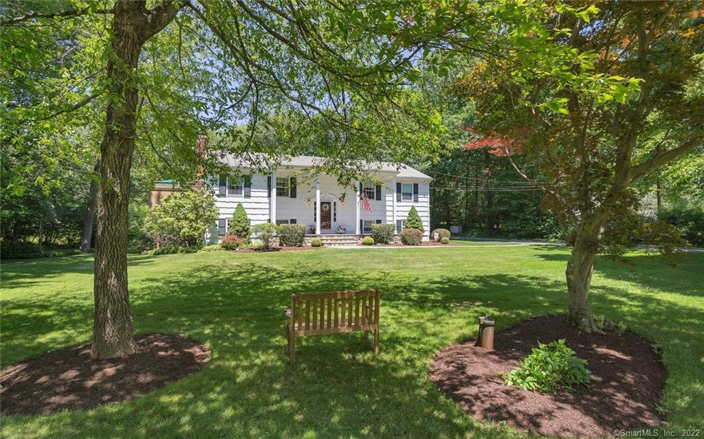 39 Woodchuck Lane, Ridgefield, CT 06877 Compass