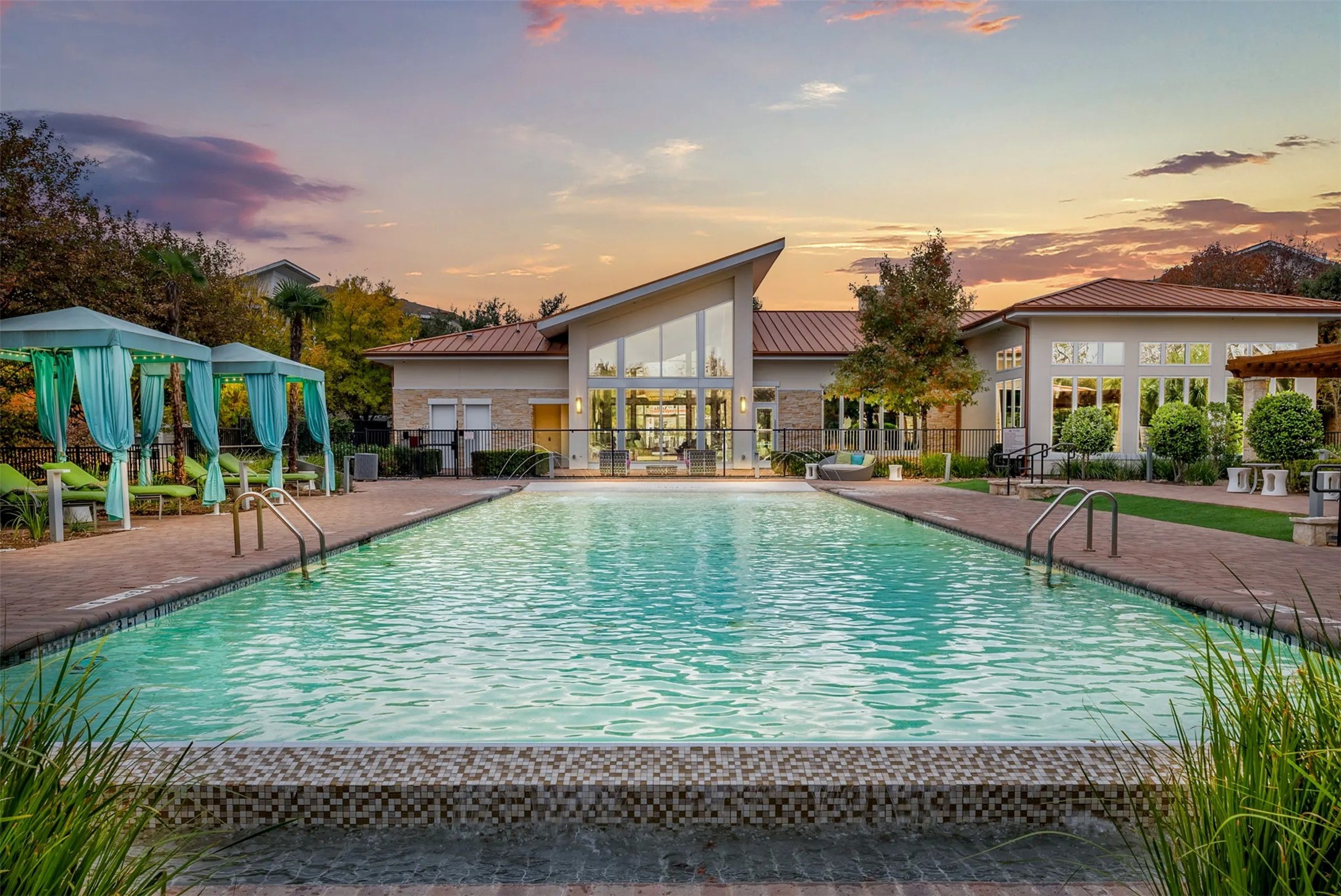 12700 Ridgeline Boulevard, Unit 5302 Cedar Park, TX 78613 - Photo 15 of 16 a view of a swimming pool with a patio