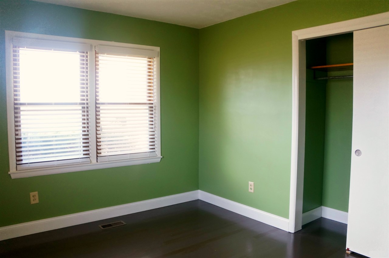 2336 North Hartstrait Road Bloomington, IN 47404 - Photo 17 of 29