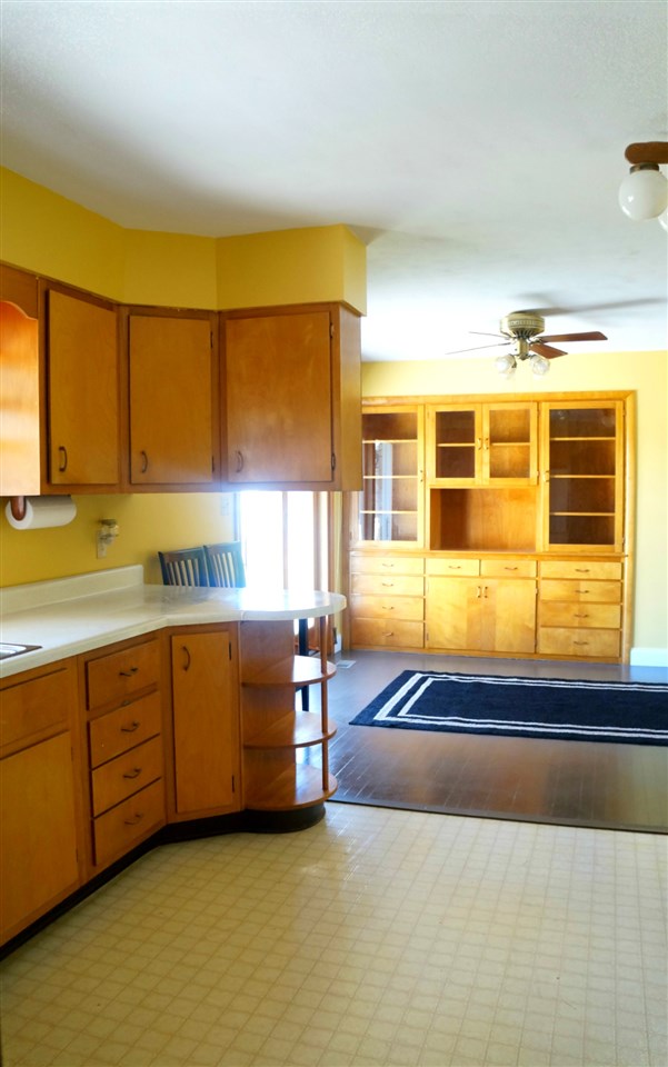 2336 North Hartstrait Road Bloomington, IN 47404 - Photo 8 of 29