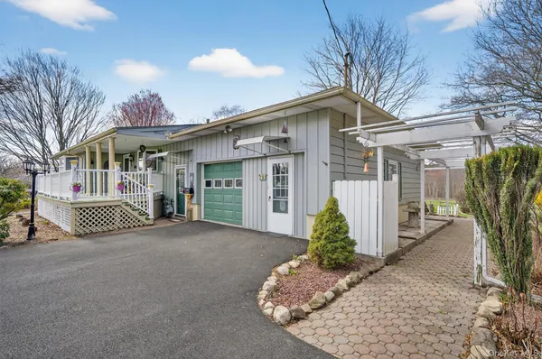 $424,998 | 63 Ryerson Road, New Hampton, NY 10958