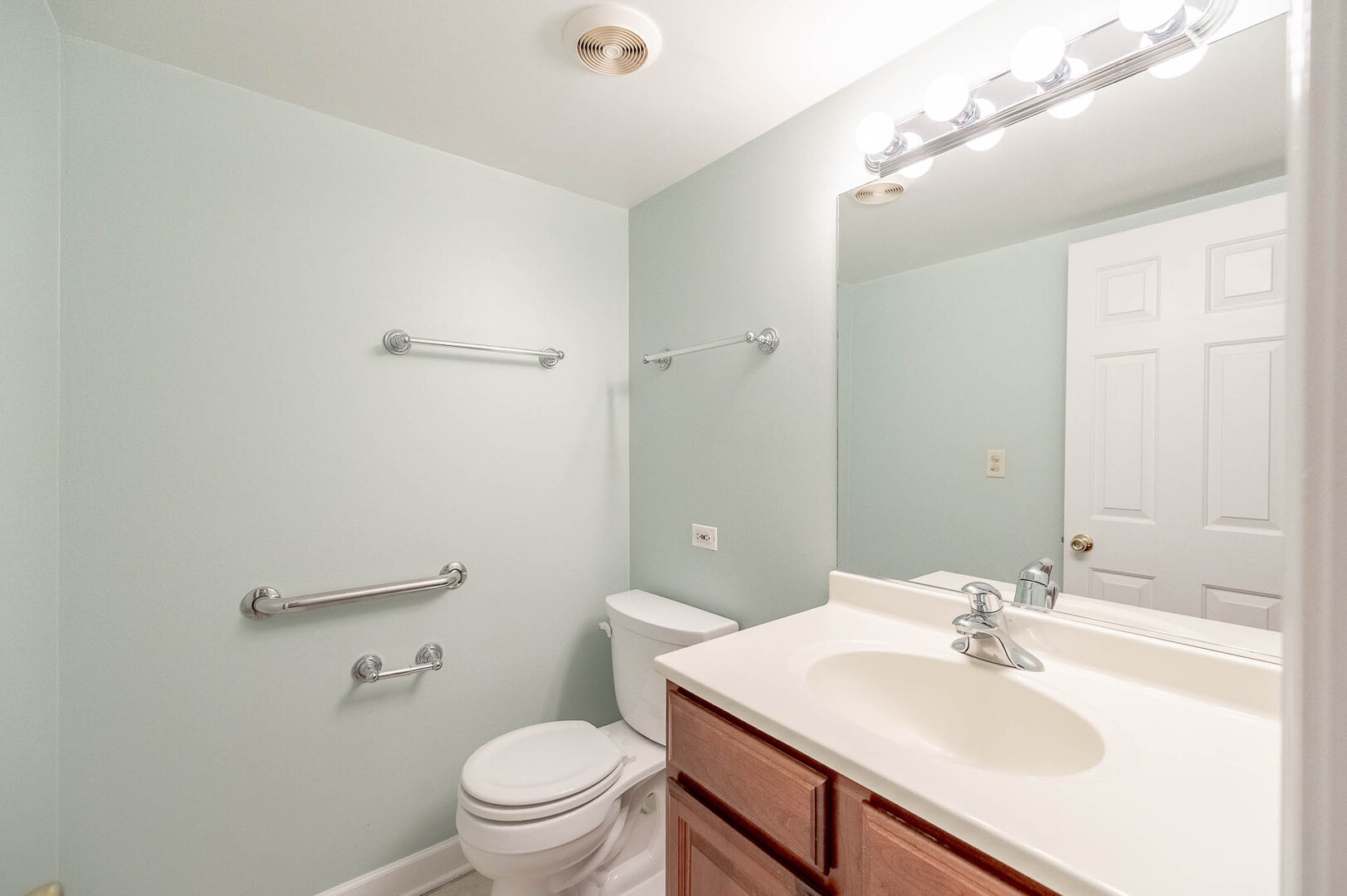 1000 South Lorraine Road, Unit 411 Wheaton, IL 60189 - Photo 11 of 14