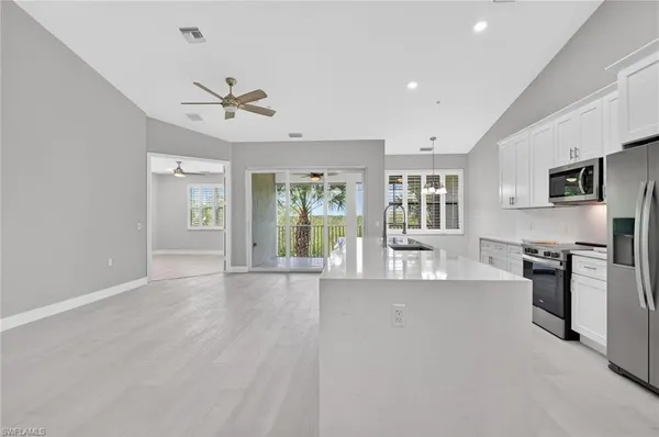 $499,900 | 4655 Hawks Nest Way, Unit 202, Naples, FL 34114
