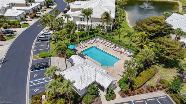 $499,900 | 4655 Hawks Nest Way, Unit 202, Naples, FL 34114