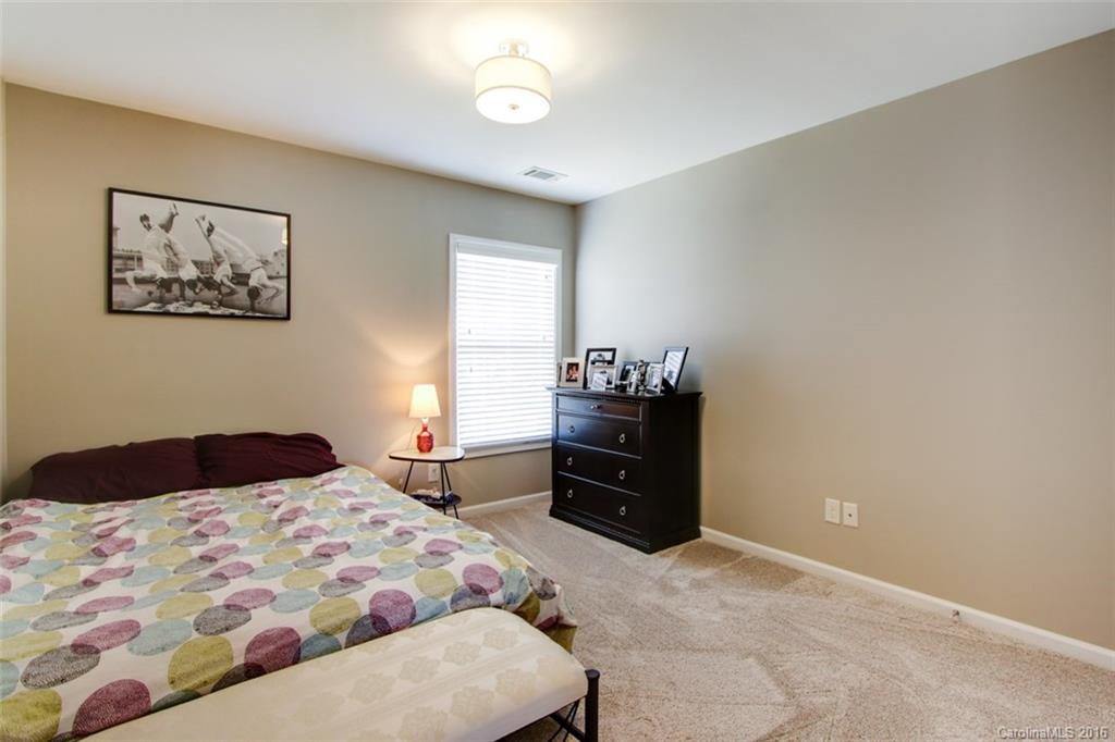 10621 Greenhead View Road Charlotte, NC 28262 - Photo 13 of 23 Gallery Image 13