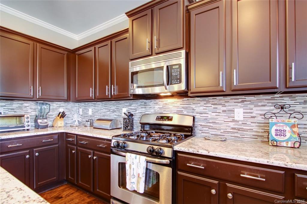 10621 Greenhead View Road Charlotte, NC 28262 - Photo 5 of 23 Gallery Image 5