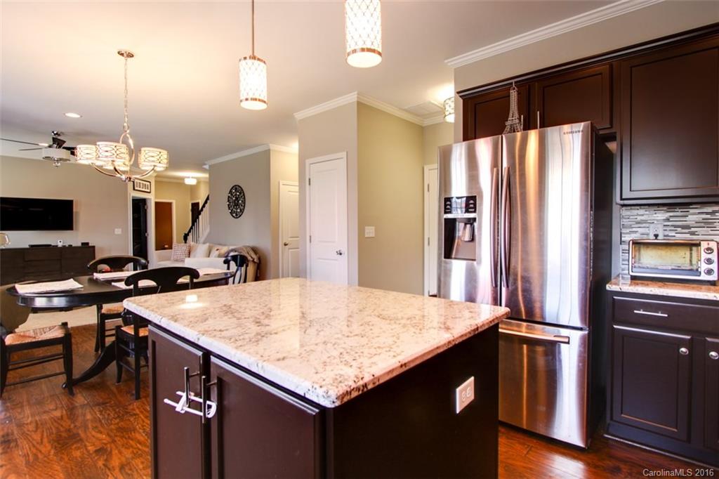 10621 Greenhead View Road Charlotte, NC 28262 - Photo 10 of 23 Gallery Image 10