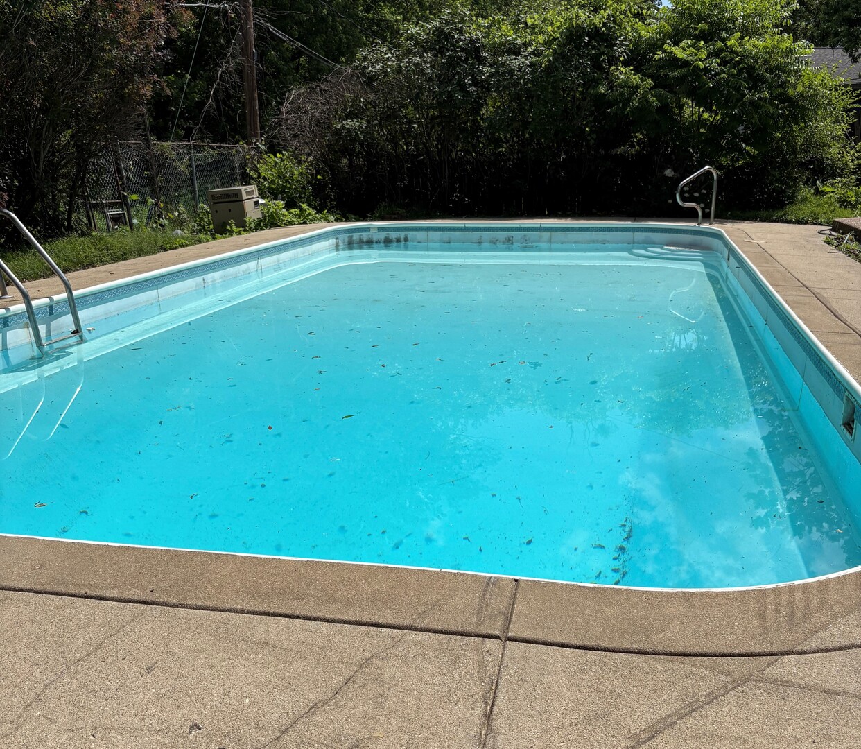 3528 Riverside Drive Wilmette, IL 60091 - Photo 29 of 33 a view of a yard