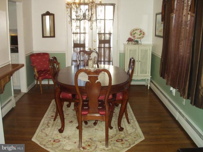 2106 Reuter Road Lutherville-Timonium, MD 21093 - Photo 5 of 10 Dining Room