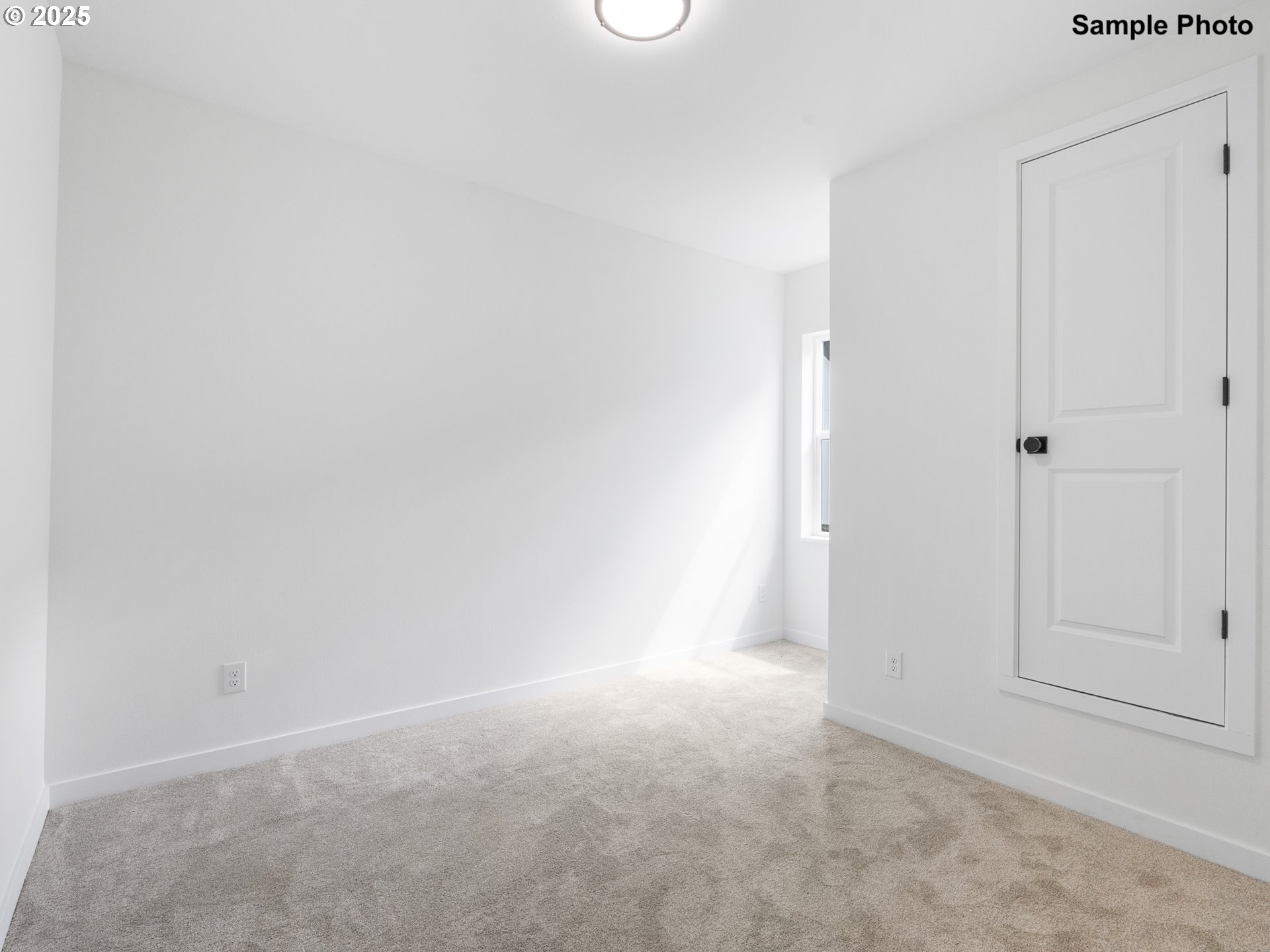 3839 North Willis Boulevard, Unit 2 Portland, OR 97217 - Photo 7 of 12