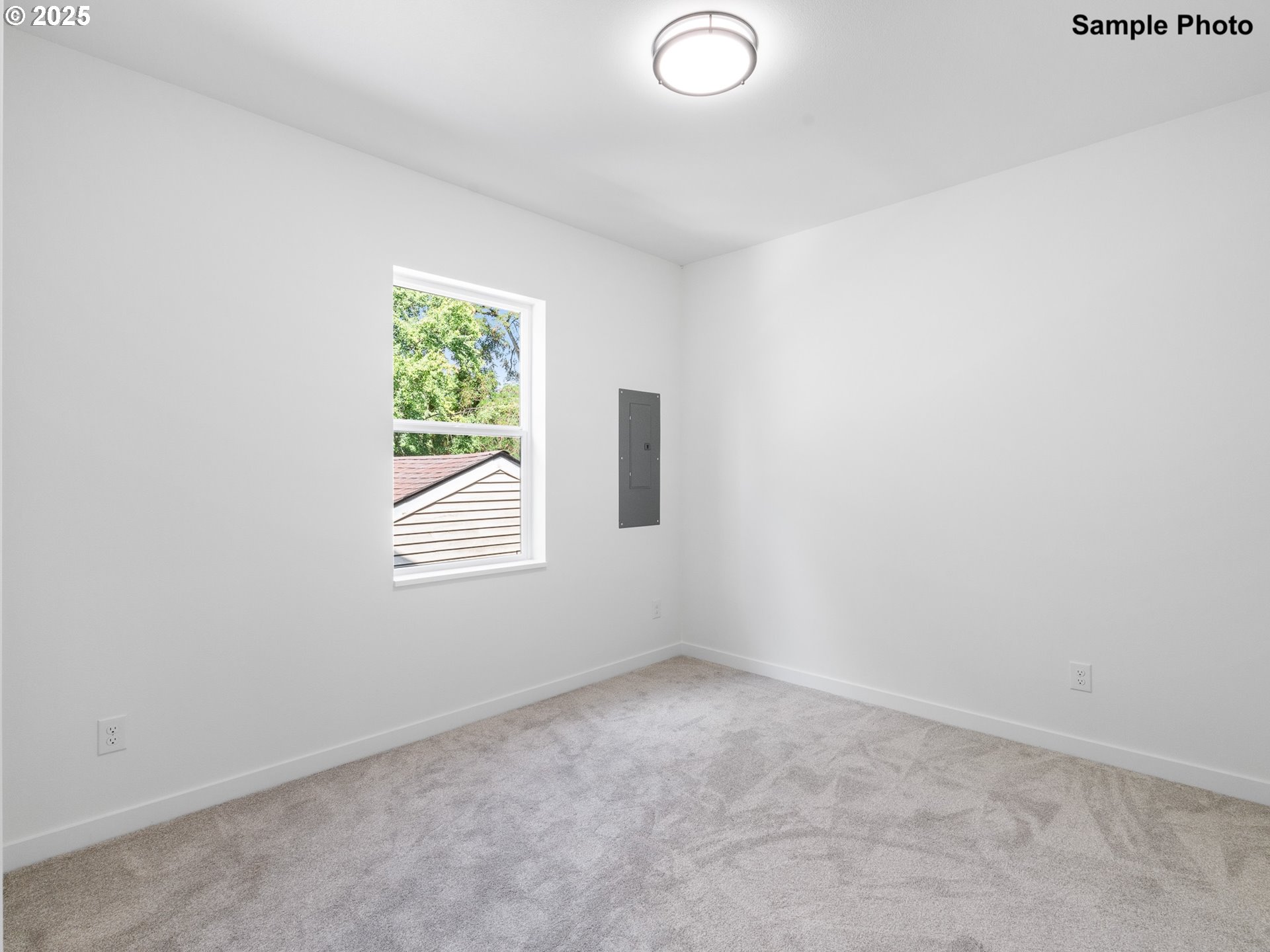 3839 North Willis Boulevard, Unit 2 Portland, OR 97217 - Photo 10 of 12