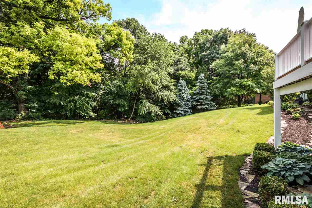 98 Diamond Point Morton, IL 61550 - Photo 4 of 36