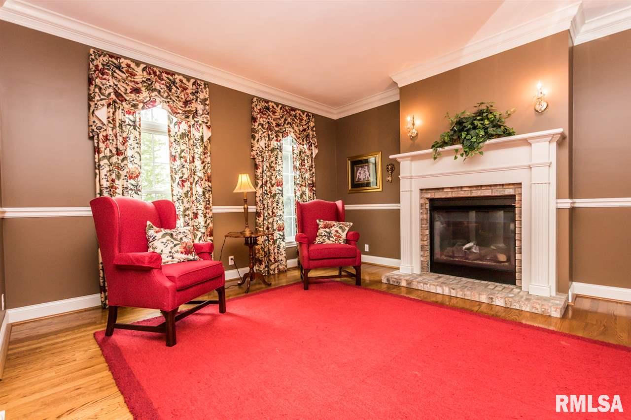 98 Diamond Point Morton, IL 61550 - Photo 5 of 36
