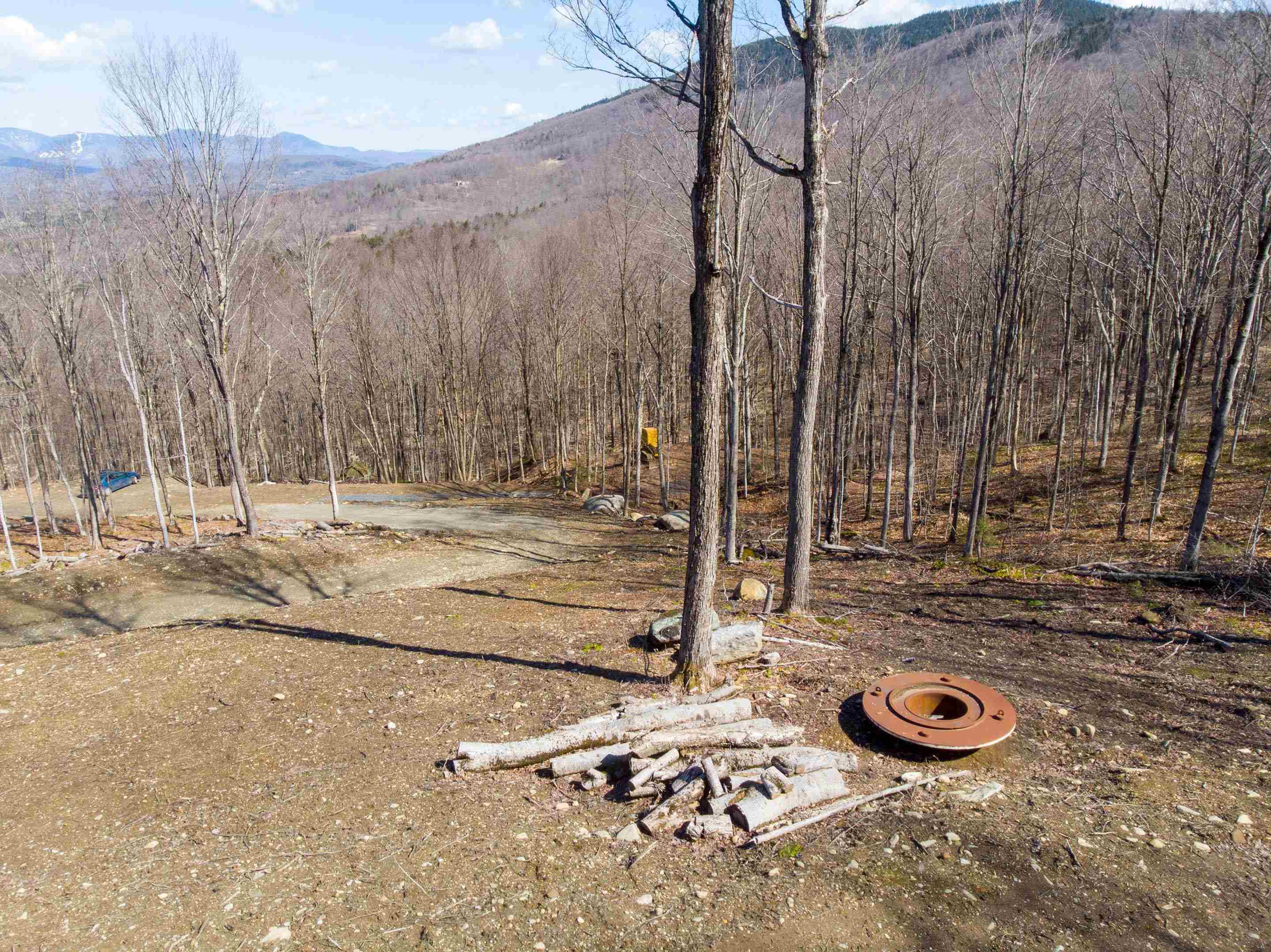1051 Ring Road Waterbury, VT 05676 - Photo 2 of 16