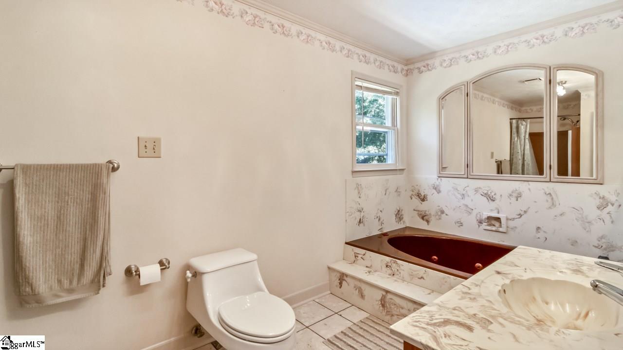 3591 Brown Road Greer, SC 29651 - Photo 20 of 32