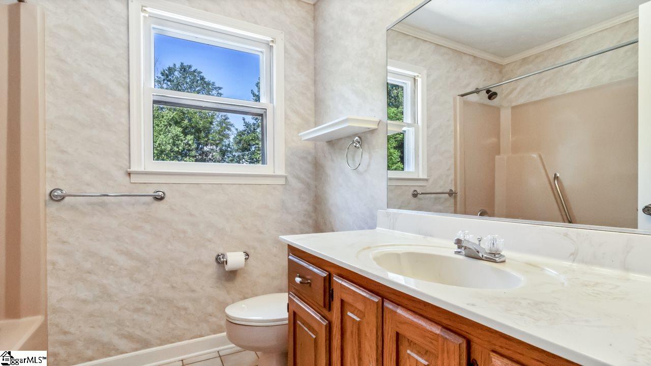3591 Brown Road Greer, SC 29651 - Photo 24 of 32