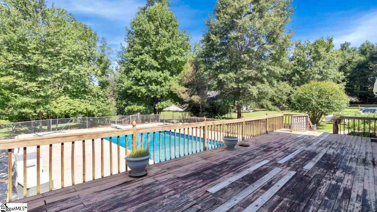 3591 Brown Road Greer, SC 29651 - Photo 30 of 32