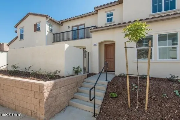 $3,950 | 32 Secret Hollow Lane, Newbury Park, CA 91320