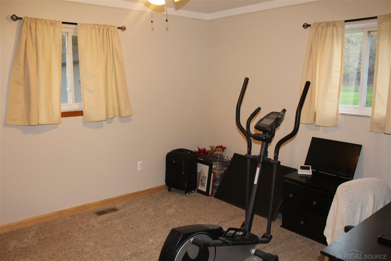 2590 Werner Road Columbus, MI 48063 - Photo 16 of 30