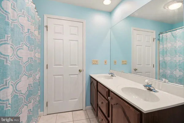 $555,000 | 506 Francis Drive, Mechanicsburg, PA 17050
