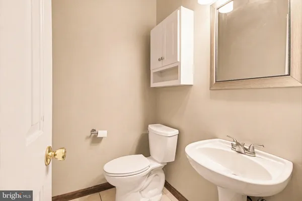 $555,000 | 506 Francis Drive, Mechanicsburg, PA 17050
