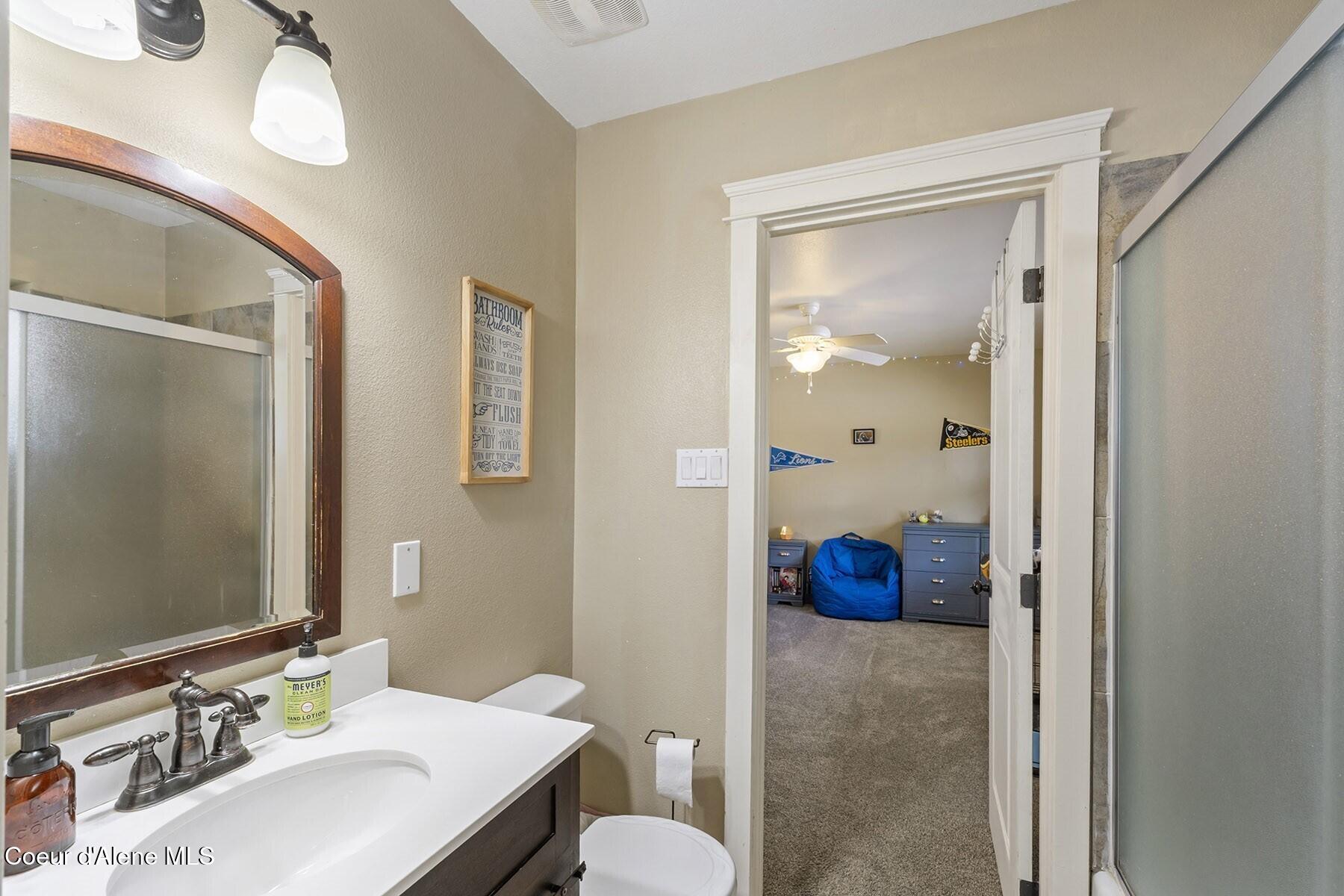 11341 North Church Road Rathdrum, ID 83858 - Photo 27 of 66 Main Floor Jack-Jill Bathroom