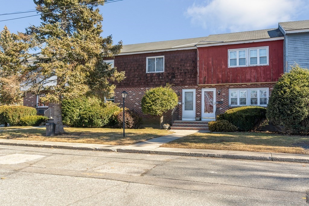 6 Shawsheen Road, Unit 6 Lawrence, MA 01843 - Photo 1 of 27 Gallery Image 1