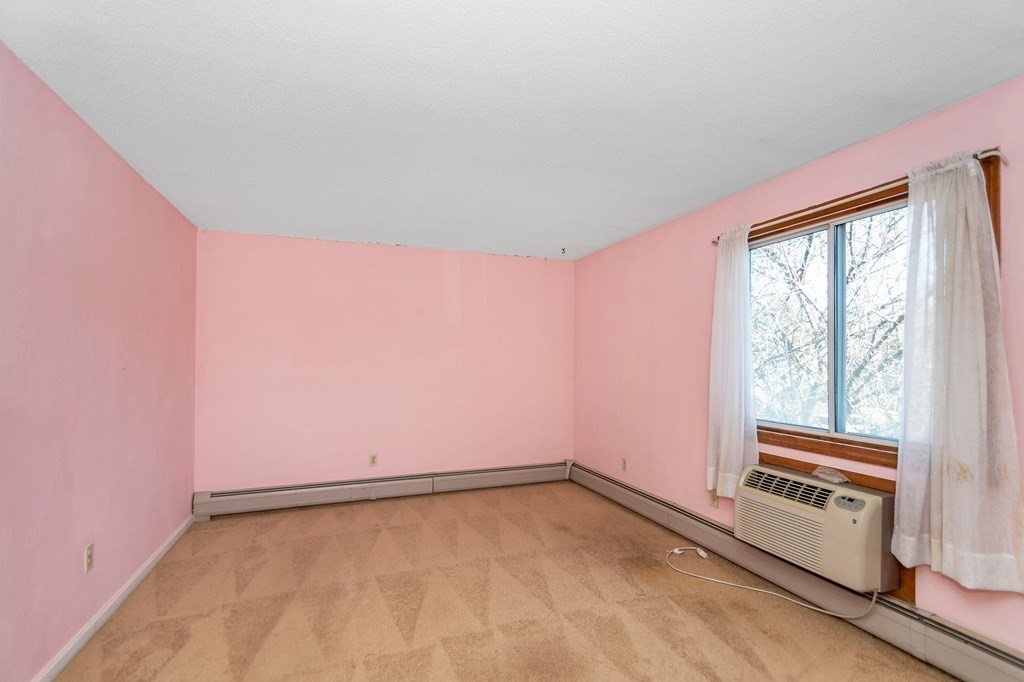 6 Shawsheen Road, Unit 6 Lawrence, MA 01843 - Photo 17 of 27 Gallery Image 17