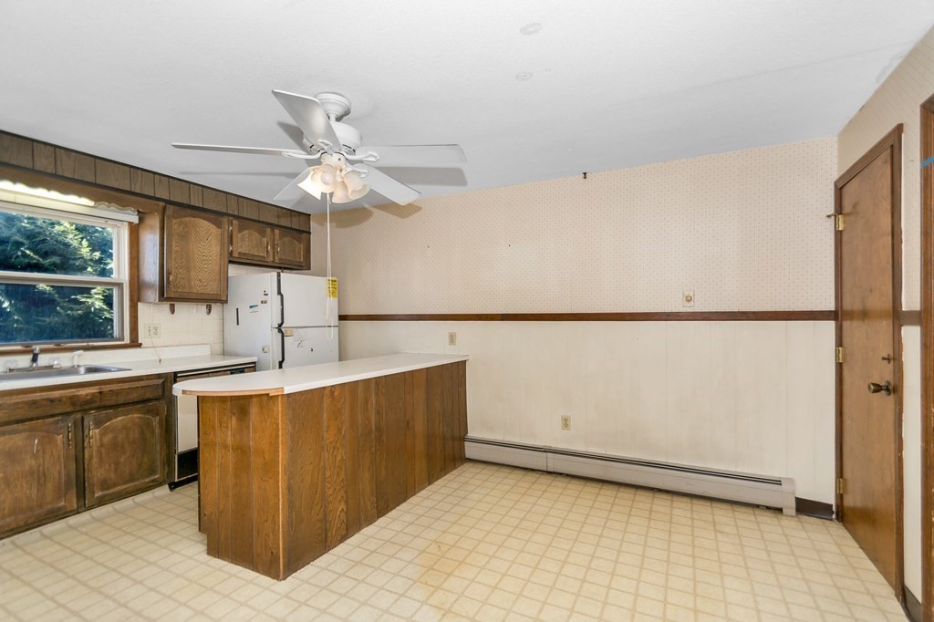 6 Shawsheen Road, Unit 6 Lawrence, MA 01843 - Photo 4 of 27 Gallery Image 4