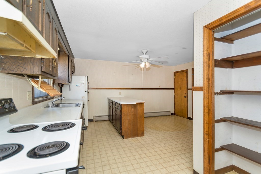 6 Shawsheen Road, Unit 6 Lawrence, MA 01843 - Photo 6 of 27 Gallery Image 6