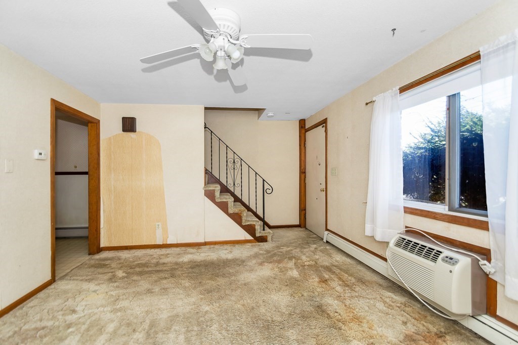 6 Shawsheen Road, Unit 6 Lawrence, MA 01843 - Photo 9 of 27 Gallery Image 9