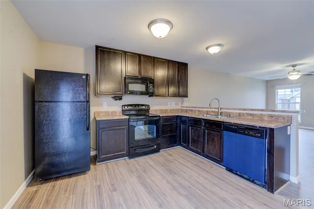 $235,000 | 309 Willott Square Drive, St. Peters, MO 63376