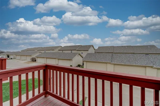 $235,000 | 309 Willott Square Drive, St. Peters, MO 63376