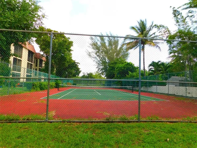 $165,000 | 128 South Cypress Road, Unit 827, Pompano Beach, FL 33060