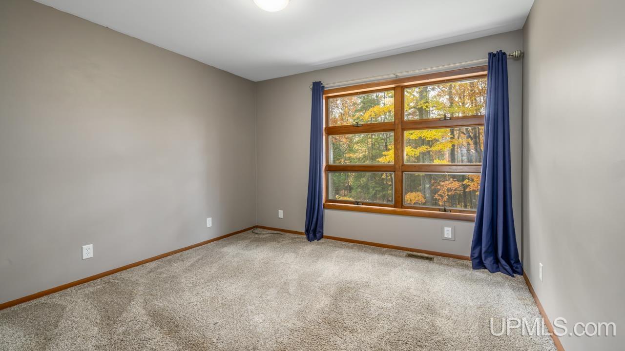 W3869 Waucedah Road Vulcan, MI 49892 - Photo 13 of 29